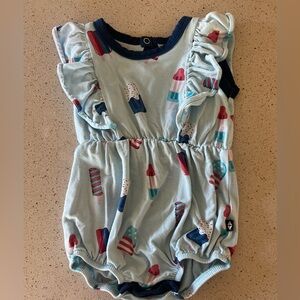 Kyte Baby bubble jumper, with Fourth of July 🇺🇸 theme.
